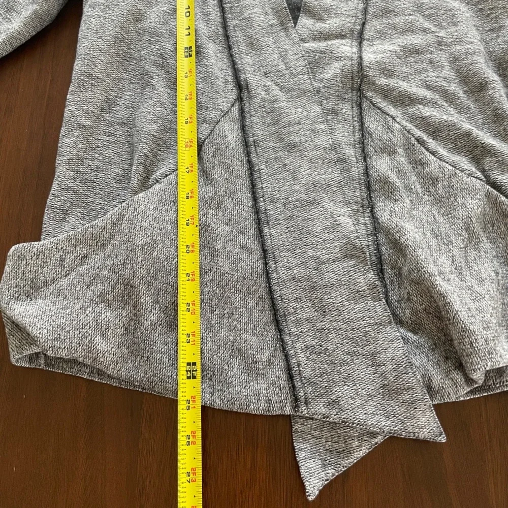Kuhl Cardigan Sweater Womens Medium Gray Open Front Draped Knit Gorpcore